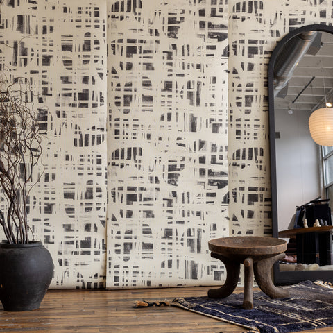 Poppy Monoprint Bone Grasscloth Wallpaper - Neutral Modern Geometric Grasscloth Design, Styled with Rustic Black Vase, Ideal for Sophisticated Interiors