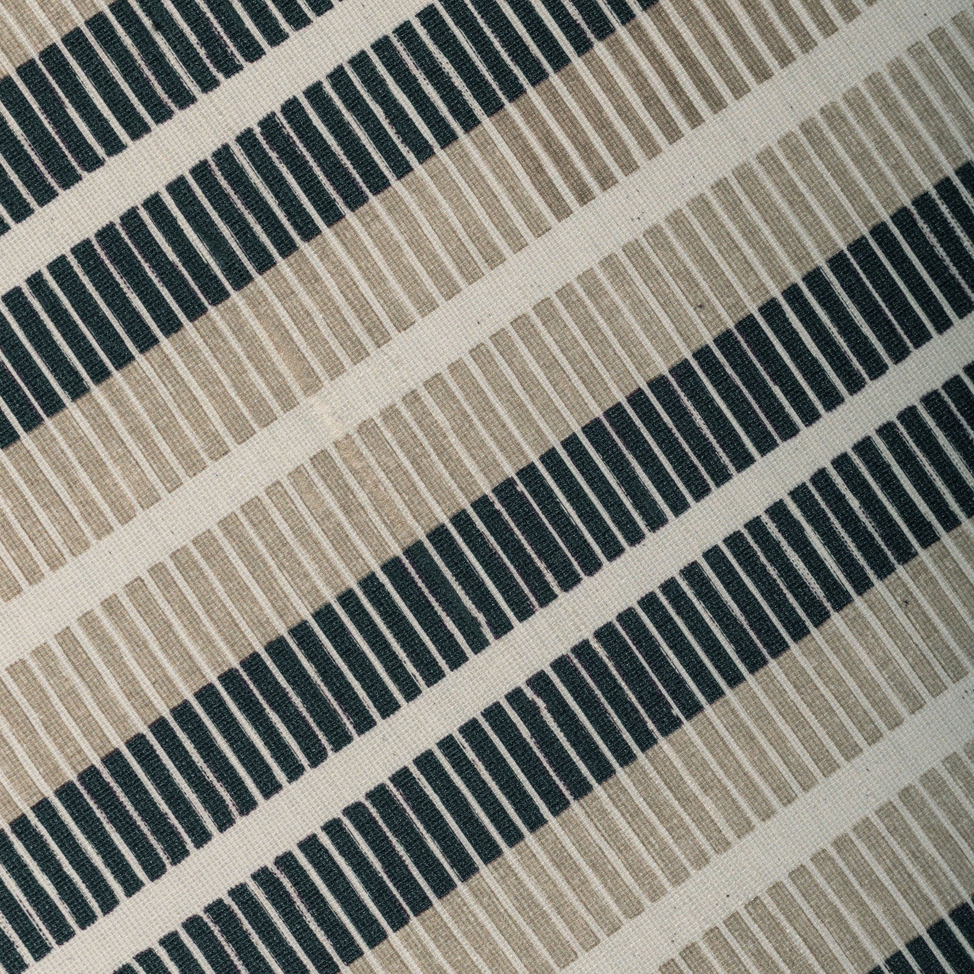 Ribbon Stripe